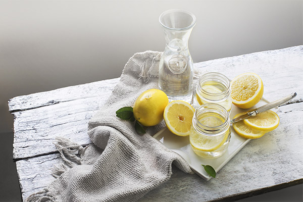 Voda s citronem během těhotenství