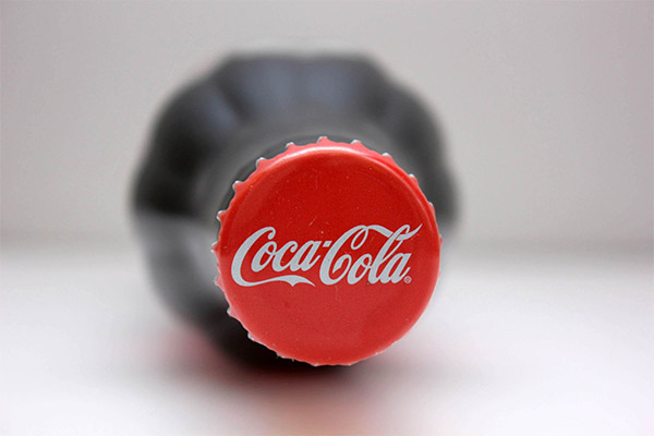Výhody a poškození Coca-Cola pro děti