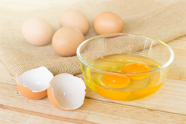 Quels sont les avantages des œufs de poule crus