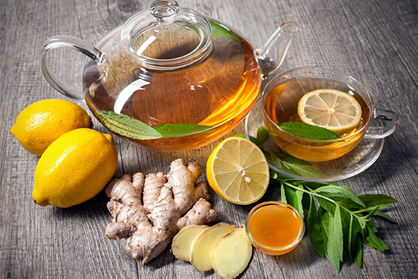 Qu'est-ce que le thé au citron combiné avec